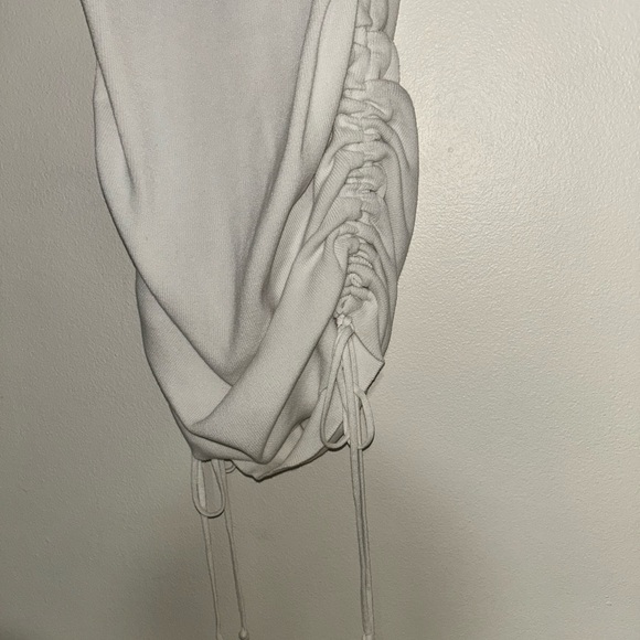 Lioness White Sleeveless Ruched Side Mini Dress - Picture 6 of 7